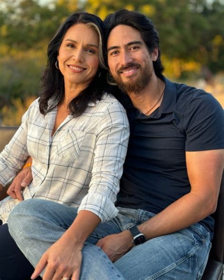 Tulsi Gabbard Spouse: An In-Depth Look at Her Personal Life and Relationships